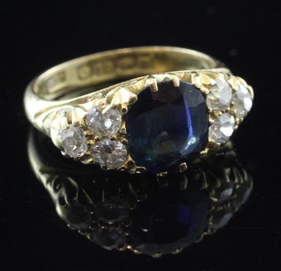 An early George V 18ct gold, sapphire and diamond ring, size I.